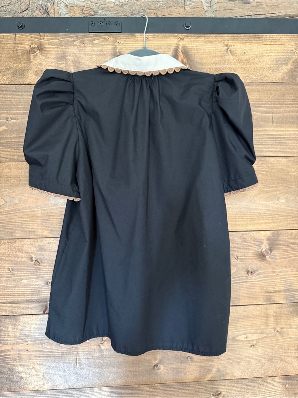 Entro Medium Black Shirt with Decorative Trim - Picture 5 of 5